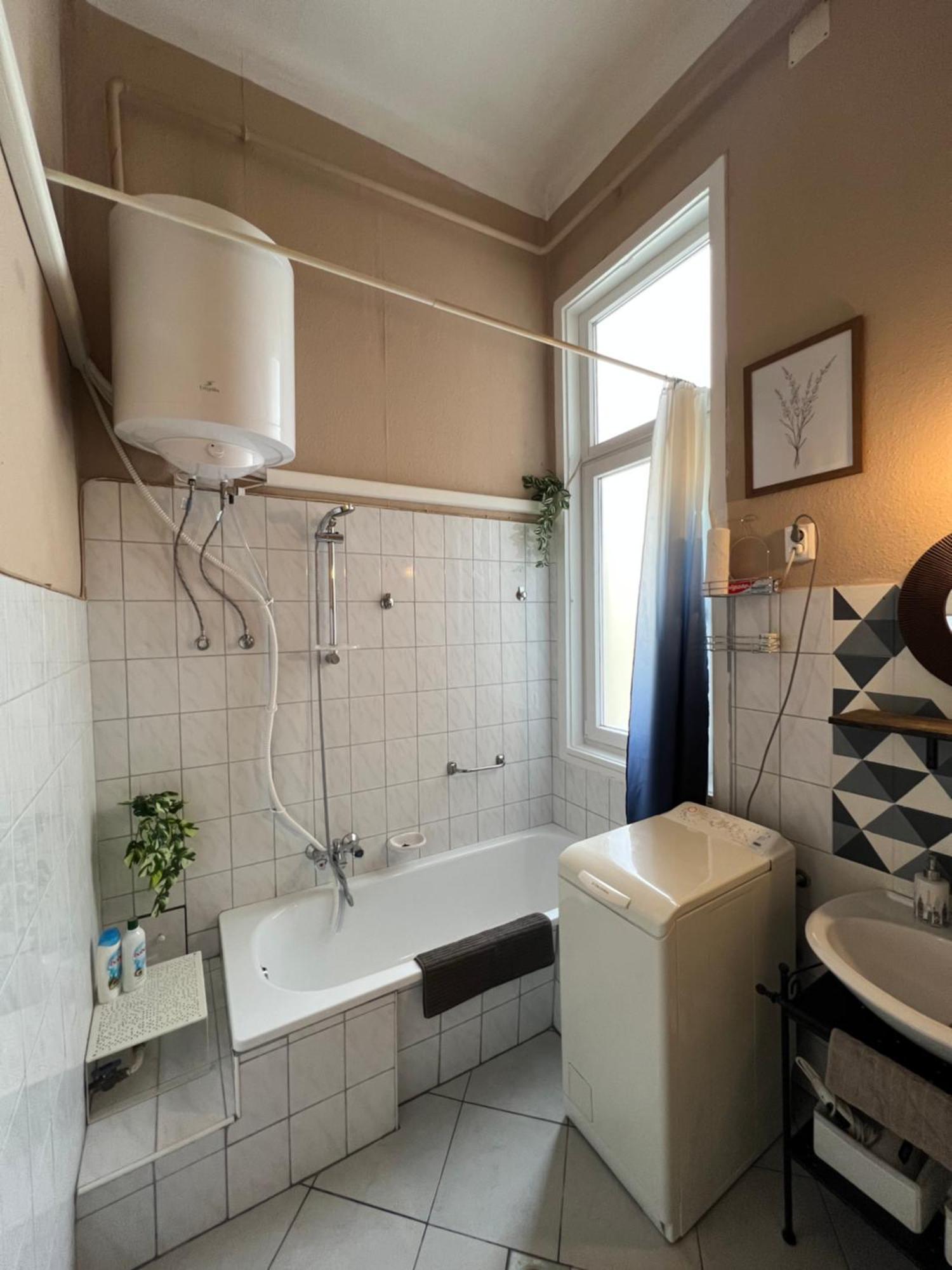 Rustic Apartment In Downtown Of בודפשט מראה חיצוני תמונה